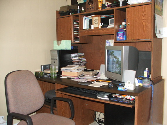 Not my office! Photo courtesy of www.morgueFile.com